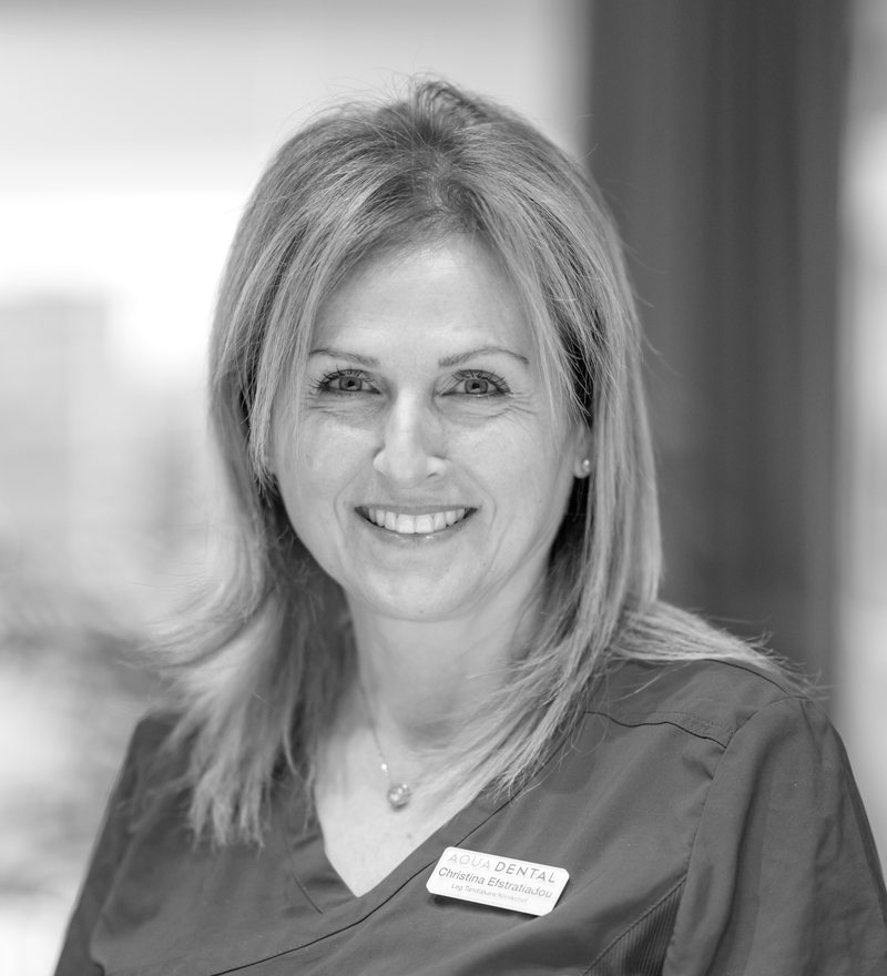 Christina Efstratiadou, klinikchef och tandläkare på Aqua Dental